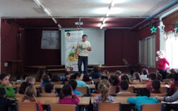 Colegio "Jardin de la Reina" - MercaGranada SA